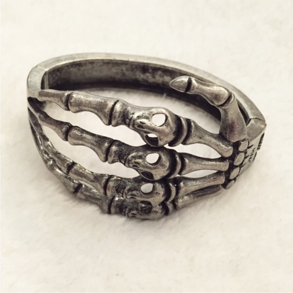 Rare Skull Punk Skeleton Bangle Bracelet Bones Bone Silver Snap Closure